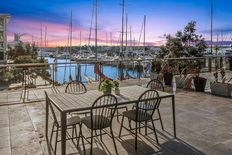 Cbd Viaduct Harbour Resort Auckland Exterior foto